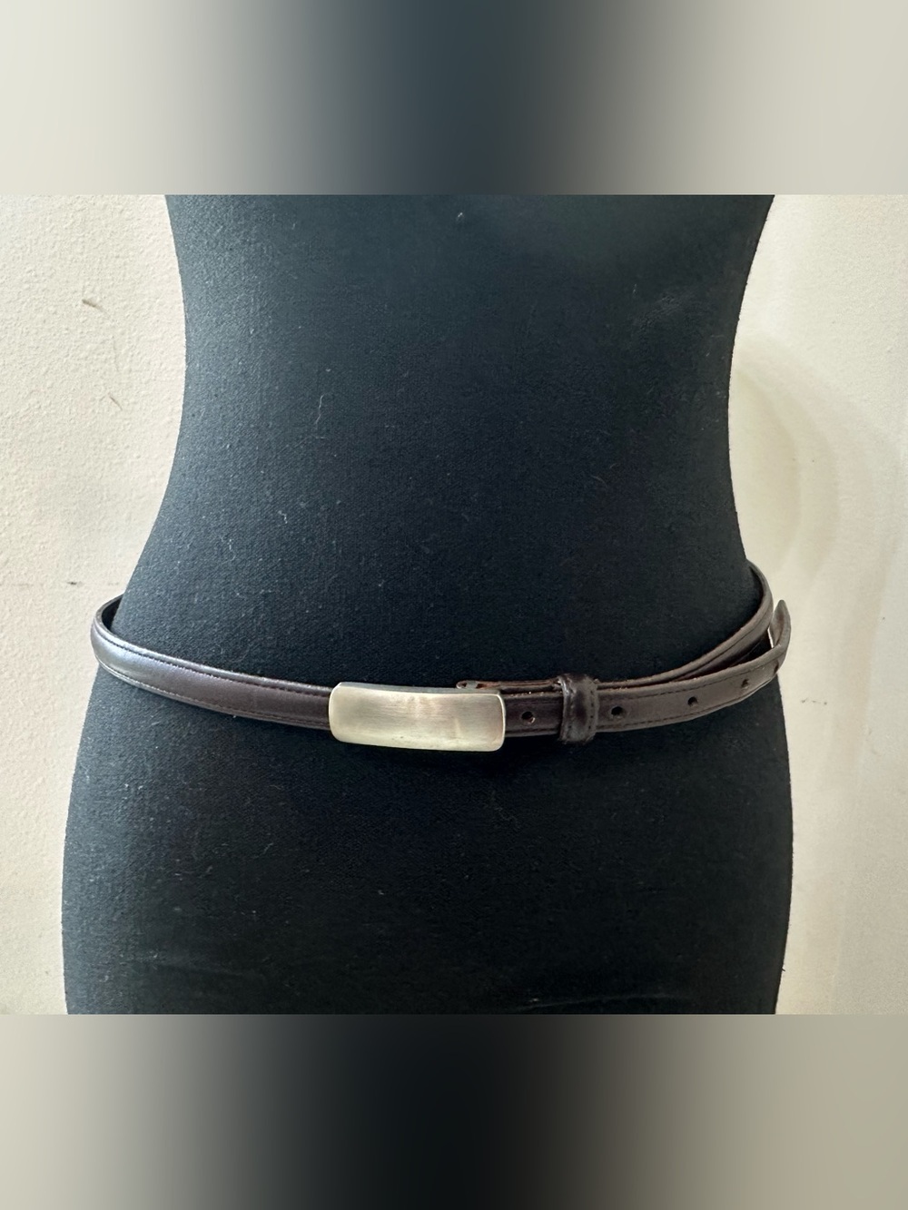 Vintage Coach Brown Leather Skinny Belt Y2K Minimalist Silver Buckle Size Large